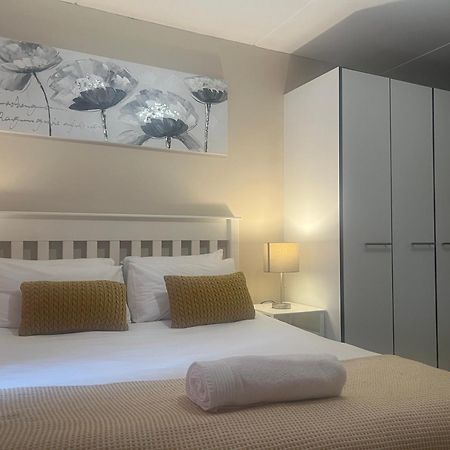 Smart And Cozy Studio With Netflix And Showmax 프레토리아 외부 사진